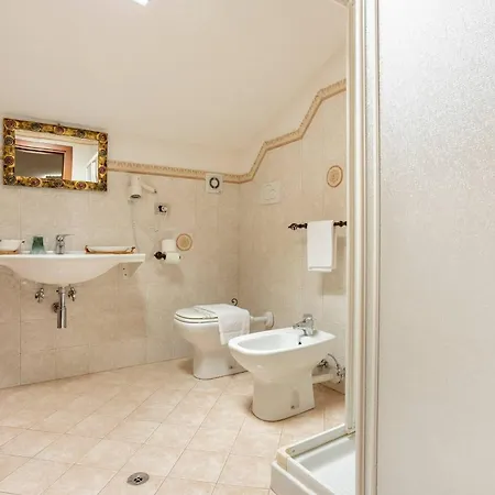 Hostaria Pettirosso Lonzano