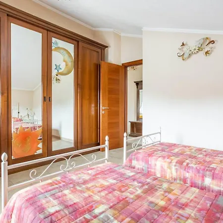 Hostaria Pettirosso Hotel *