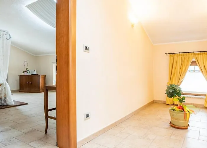 Szálloda Hostaria Pettirosso Lonzano