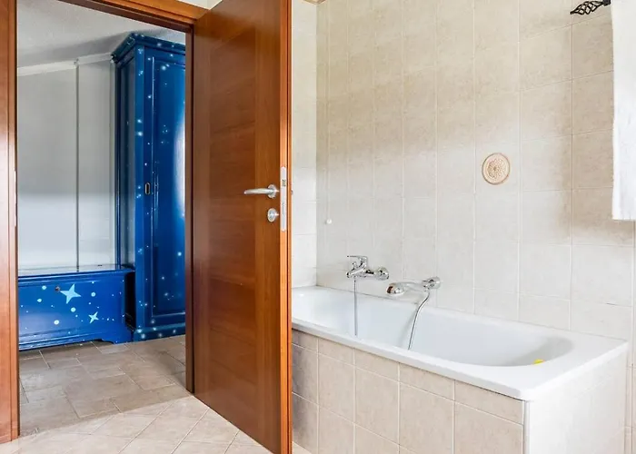 Hostaria Pettirosso * Lonzano