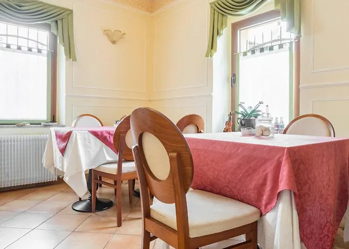 Hostaria Pettirosso Lonzano